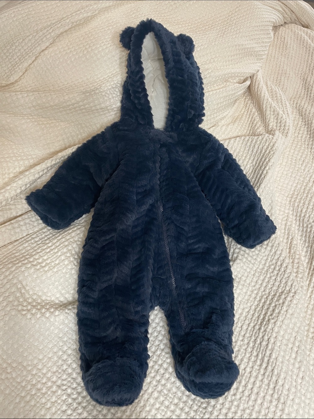 Wonder nation baby newborn bear bunting 3-6 months costume Halloween new